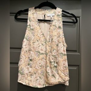 Heartloom Floral top. Sleeveless. Size Small